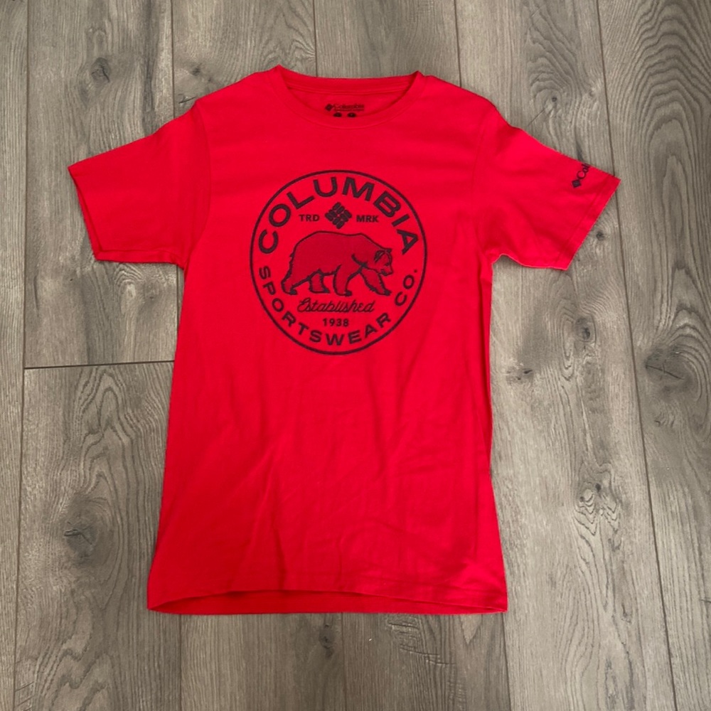 Mens Columbia Sportswear T-Shirt Size Mens Small Color Red Black Used